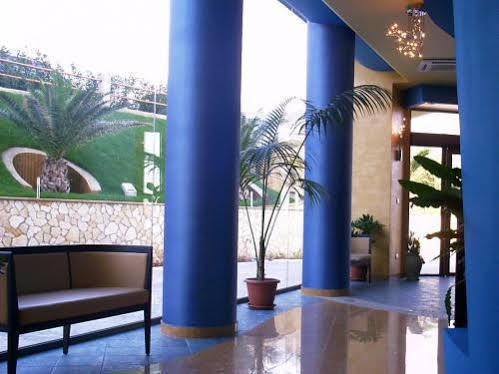 Meridian Hotel Ґуардія-П'ємонтезе-Терме Екстер'єр фото